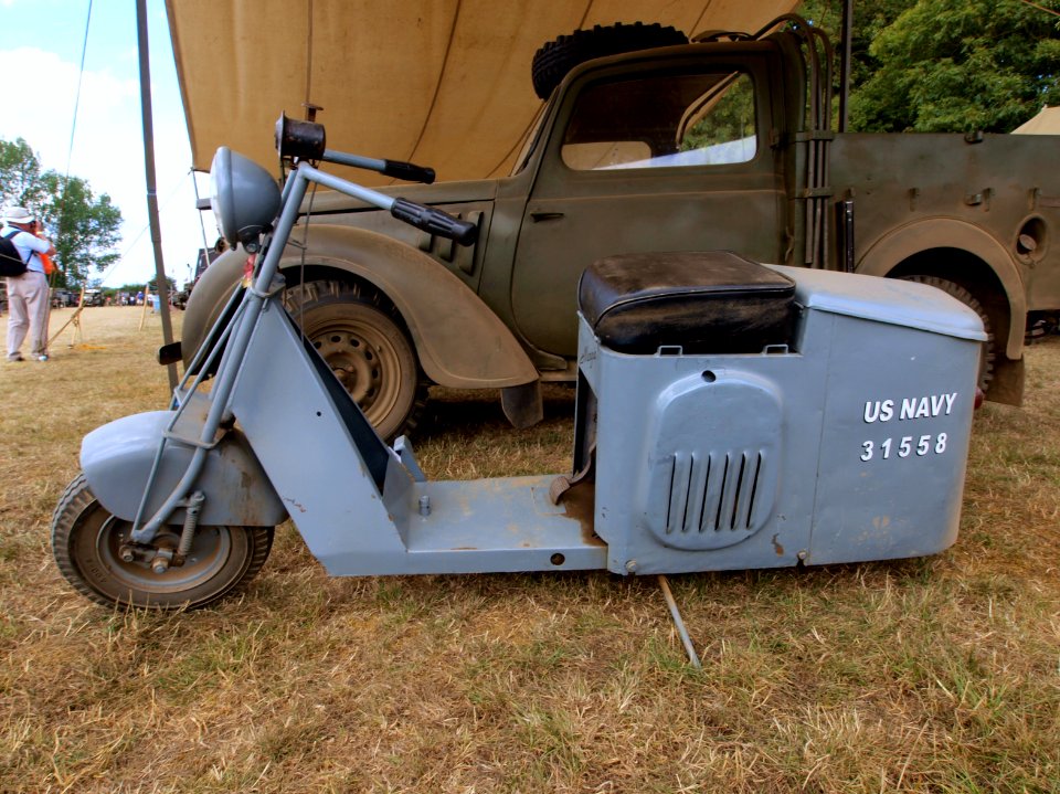 Cushman model 32 named Margie owned by Rinco Roos US Navy 31558 pic1