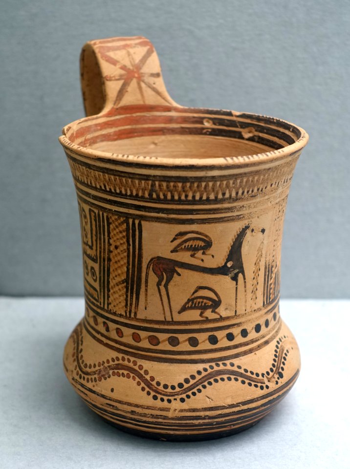 Cup, Attic, Late Geometric period, 750-735 BC, H 5335 - Martin von Wagner Museum - Würzburg, Germany - DSC05670