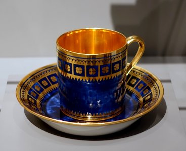 Cup and saucer, Sèvres Porcelain Factory, 1814-1824, hard-paste porcelain - Wadsworth Atheneum - Hartford, CT - DSC05517