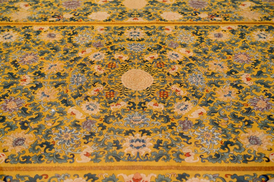 Cushion cover, China, Qing dynasty, mid 19th century AD, silk, metal-wrapped silk, view 2 - Textile Museum, George Washington University - DSC09820