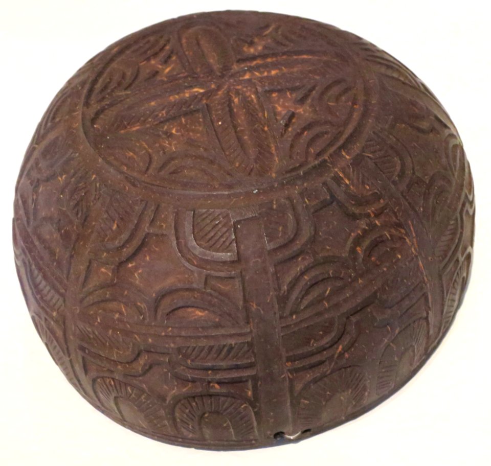 Cup, Marquesas Islands, coconut shell, Honolulu Museum of Art, 208.1