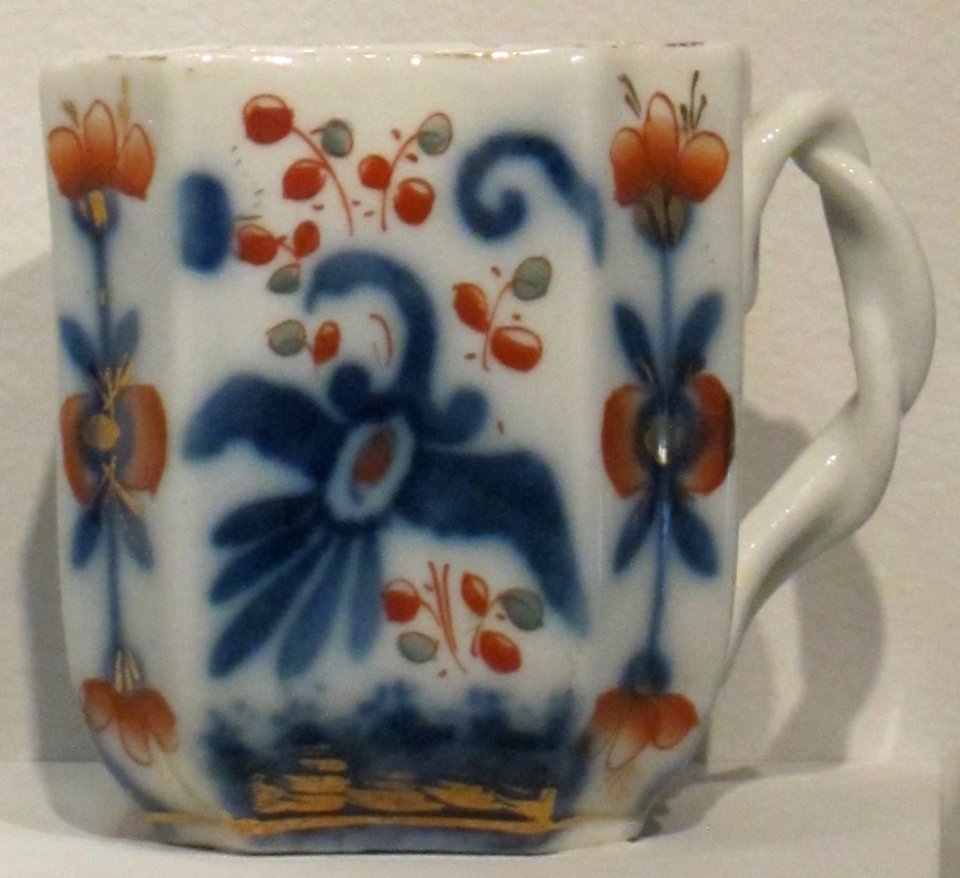Cup, 19th century, possibly English, soft-paste porcelain, Honolulu Museum of Art