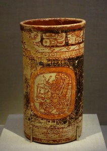 Cylinder vase with a portrait of a deity, Mexico, Late Classic Maya, c. 700 AD, earthenware - De Young Museum - DSC00663