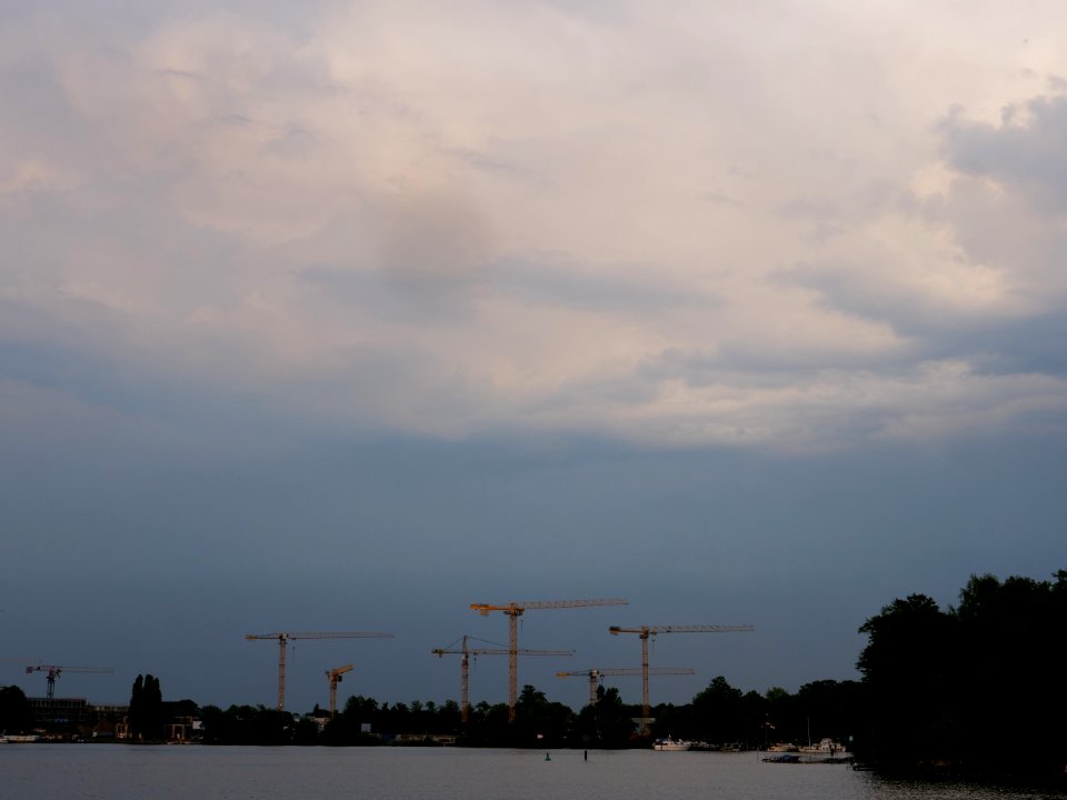 Cumulonimbus behind Havel from west 2019-06-03 03