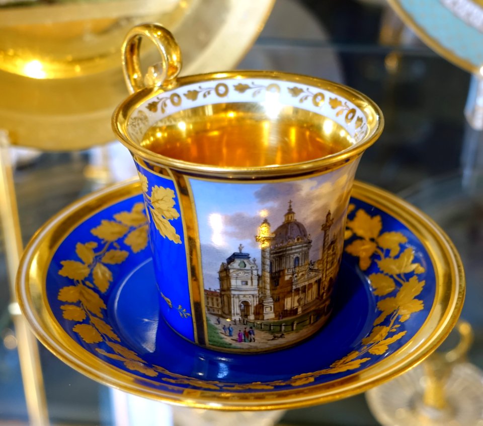 Cup, ceramic - Chatsworth House - Derbyshire, England - DSC03308