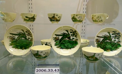 Cups and saucers with Liverpool Birds design, Staffordshire, England, c. 1775, creamware, overglaze enamels, gilt, HD 2006.33.43 - Flynt Center of Early New England Life - Deerfield, Massachusetts - DSC04754