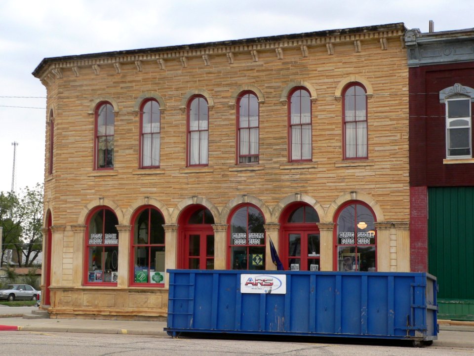 Cummins block building from NW 1