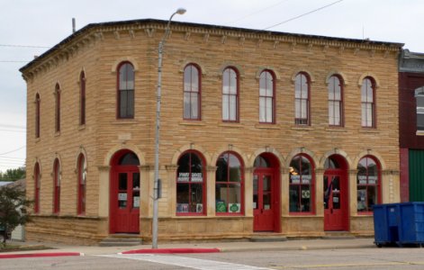 Cummins block building from NE 1