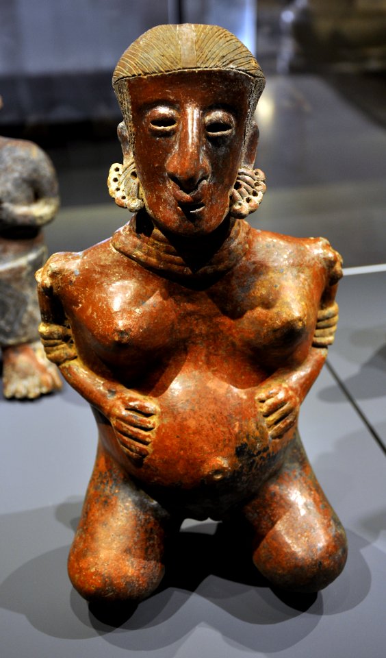 Cultures précolombiennes MRAH Nayarit Femme accouchant 01 10 2011 1