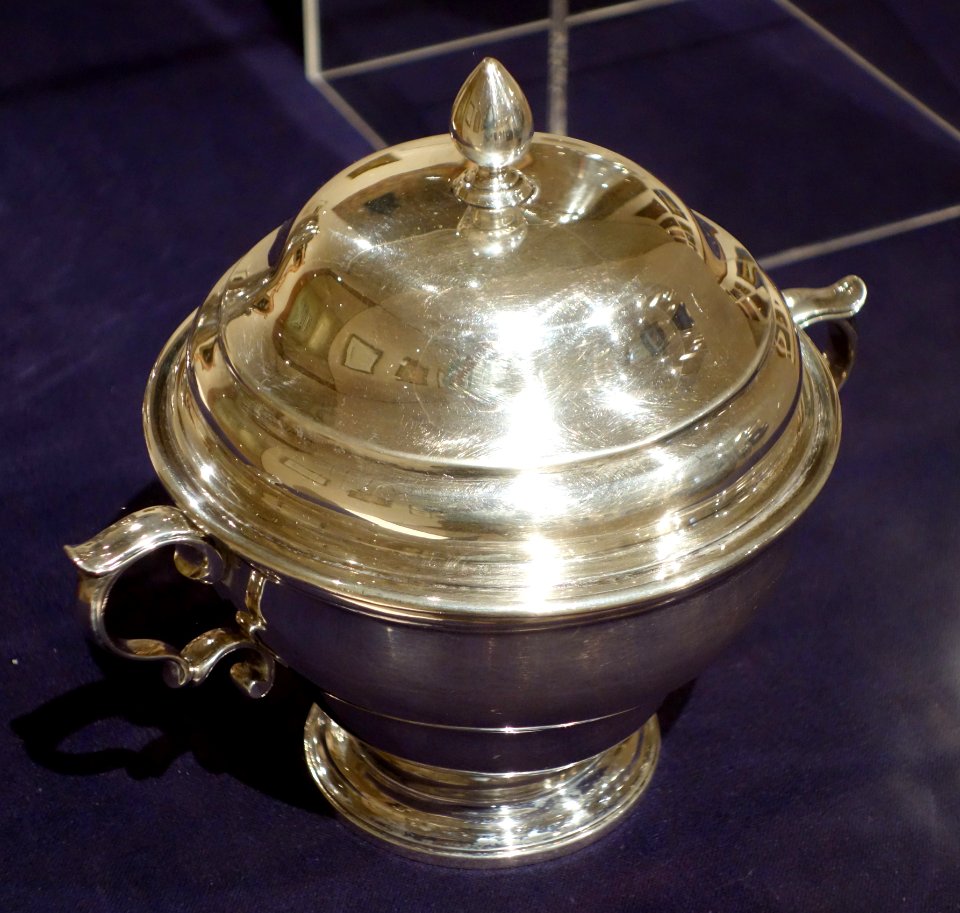 Cup and Cover, Ayme Videau, British, 1747-1748, silver - Huntington Museum of Art - DSC05337