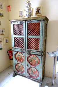 Cupboard, Catalonia, 1775-1800 AD, painted wood - Museo Nacional de Artes Decorativas - Madrid, Spain - DSC08465