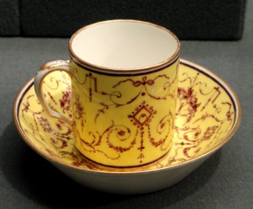 Cup and saucer (gobelet litron et soucoupe), 1787, Sèvres, decorator A.-V. Viellard pere or P.-J.-A. Viellard fils, soft-paste porcelain, overglaze enamels, gilding - Gardiner Museum, Toronto - DSC01049