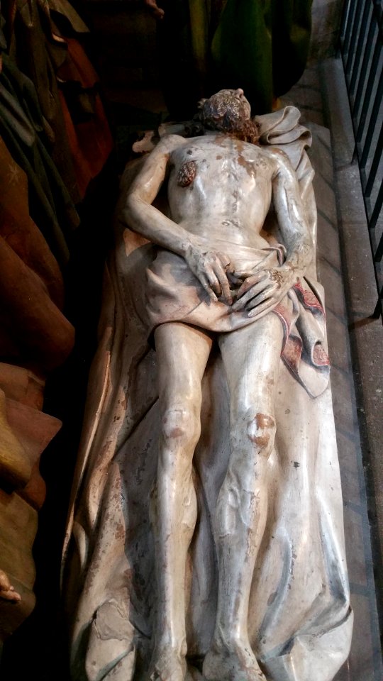 Déploration du Christ de Moulins, sculpture du Christ 2