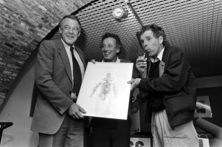 D'66 verloot kunst voor geld verkiezingscampagne Van Mierlo, Edo Spier (campagne, Bestanddeelnr 933-4510