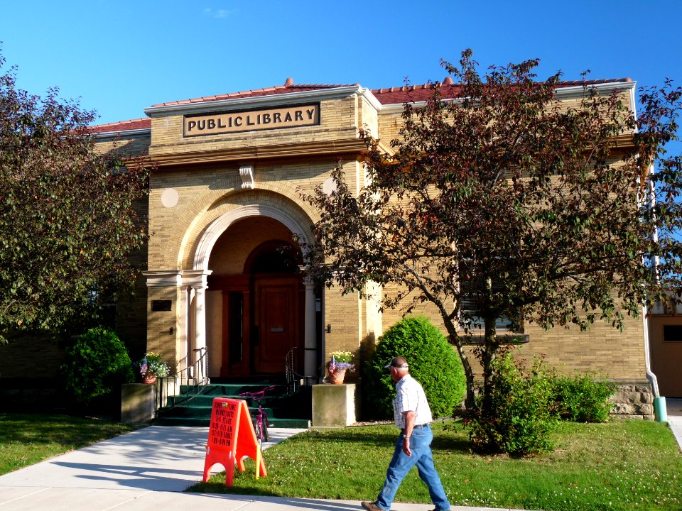 D R Moon Memorial Library