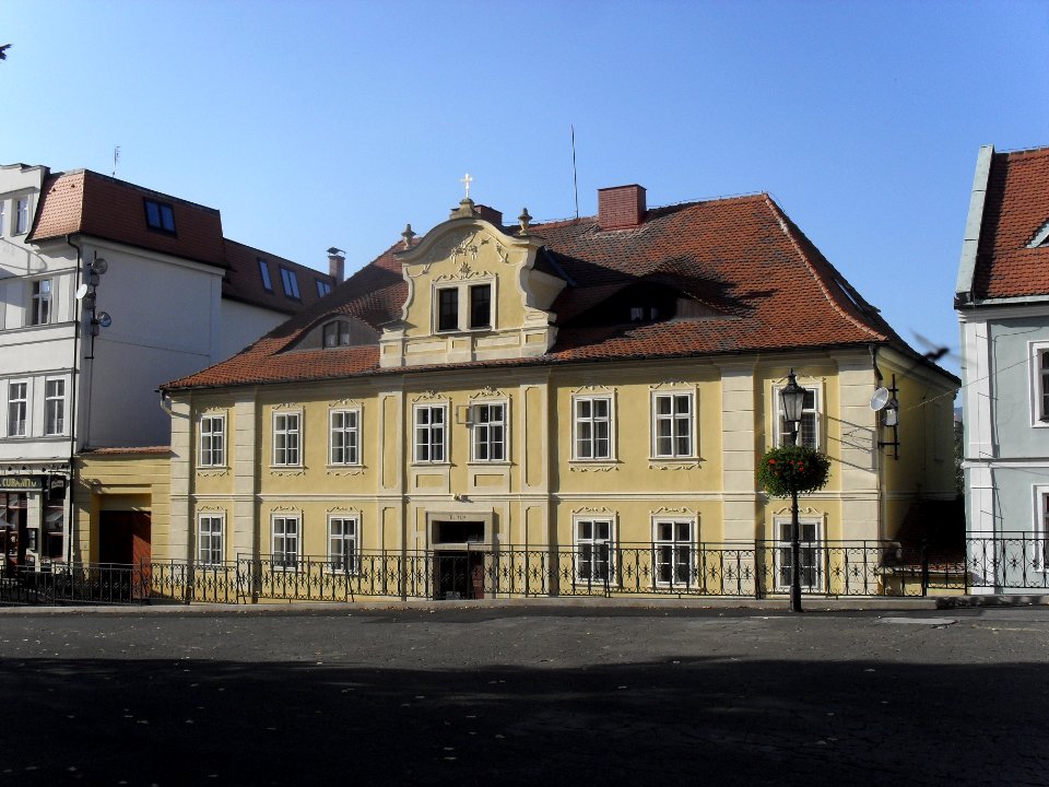 Děkanství - Teplice Zámecké náměstí 71 C