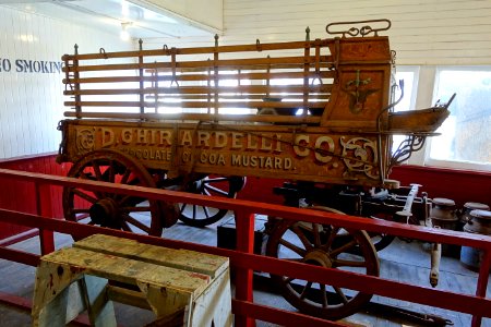 D. Ghirardelli Co. wagon - Eureka - Hyde Street Pier - San Francisco, CA - DSC02085
