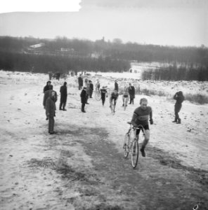 Cycle-cross in Amsterdamse Bos, Bestanddeelnr 914-6823