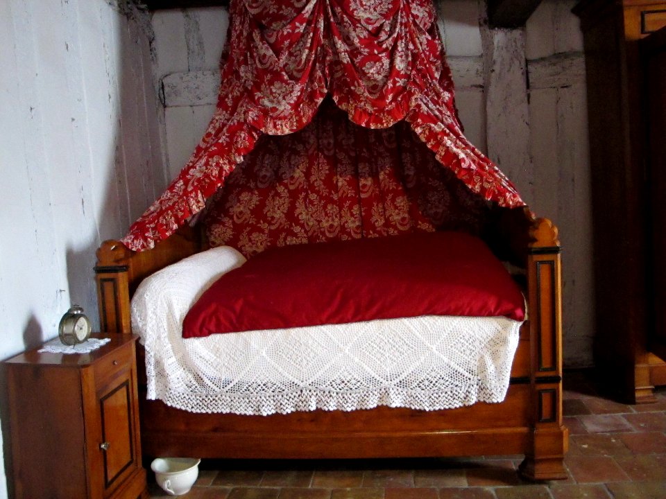 Détails de la chambre des propriétaires - Maison du Maître - Écomusée de Marquèze 02