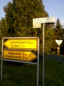 Döbeln–Elbe-Radroute Perba Normwegweiser 2015