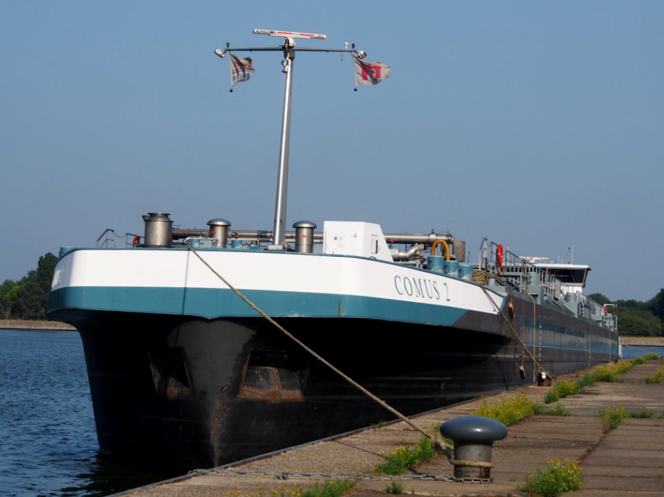 Comus 2 - ENI 06105020, Berendrechtsluis, Port of Antwerp
