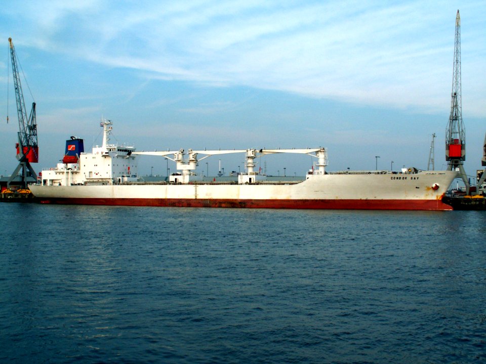 Condor Bay at Antwerp 04Jul2006