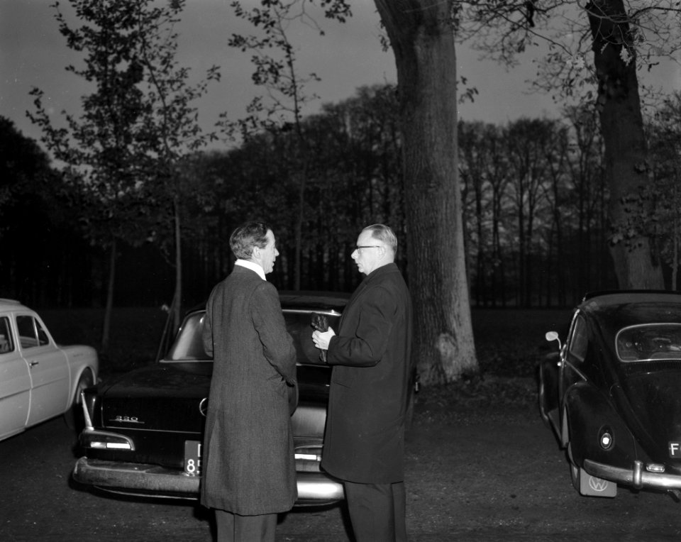 Condolatieregister op Het Loo te Apeldoorn getekend, Bestanddeelnr 914-5606