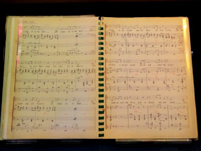 Conductor's score for Singing in the Rain (1952 movie) - National Museum of American History - DSC06095