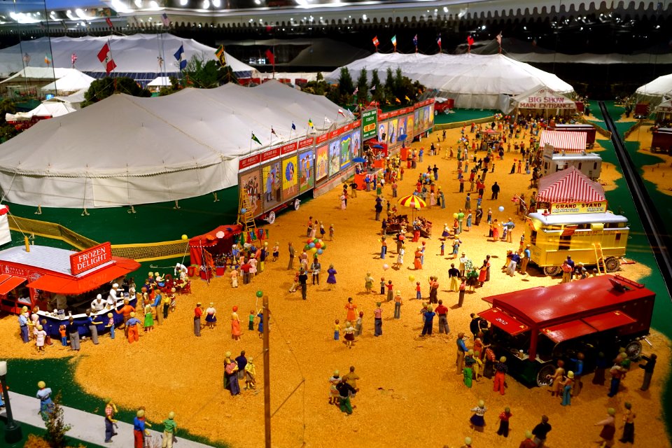 Concessions - Howard Bros. Circus - Circus Museum - John and Mable Ringling Museum of Art - Sarasota, FL - DSC00154