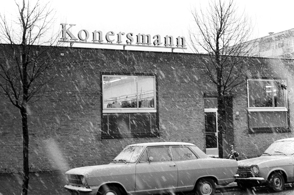 Confectiebedrijf Konersmann is failliet, Amsterdam, atelier Konersmann, Bestanddeelnr 925-1572