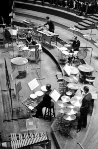 Concertzalen, muziekstudio's, slaginstrumenten, Bestanddeelnr 919-6971