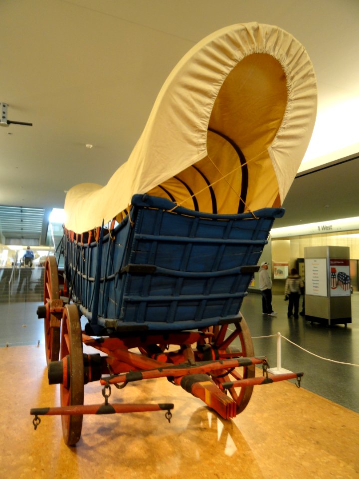 Conestoga Wagon, about 1840-1850 - National Museum of American History - DSC06105