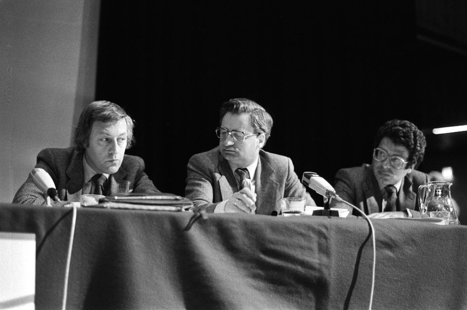Congres Haagse machten, de toekomst van onze parlementa democratie in VU, Amst, Bestanddeelnr 930-7761