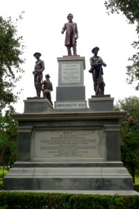 Confederate Dead Monument - Texas State Capitol grounds - Austin, Texas - DSC08299