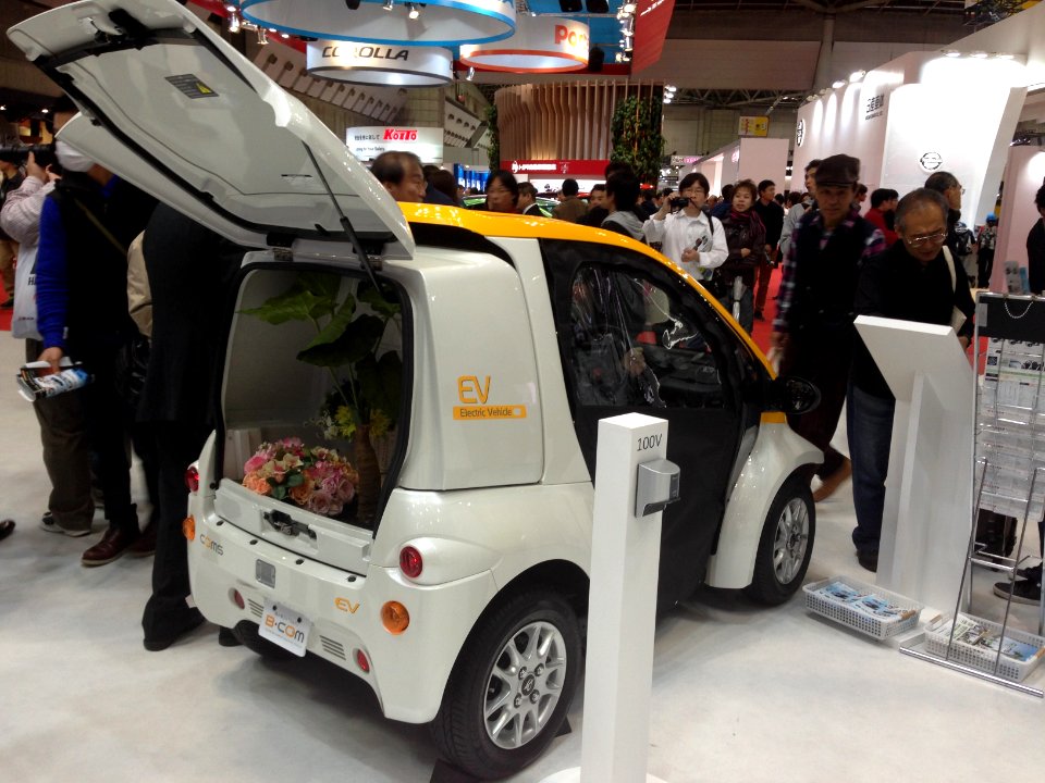 COMS B-COM rear - Tokyo Motor Show 2013