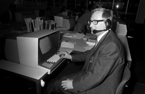 Computergebouw van KLM voor automatische boekingsmethode Corda in Amstelveen. , Bestanddeelnr 923-3367