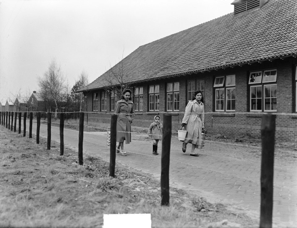 Concentratiekamp Lunetten bij Vught voor opvang Ambonezen, Bestanddeelnr 904-4684