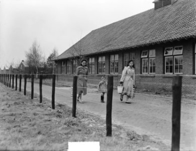 Concentratiekamp Lunetten bij Vught voor opvang Ambonezen, Bestanddeelnr 904-4684
