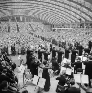 Concert van het Concertgebouworkest in de RAI Overzicht van de volle zaal, Bestanddeelnr 912-6092