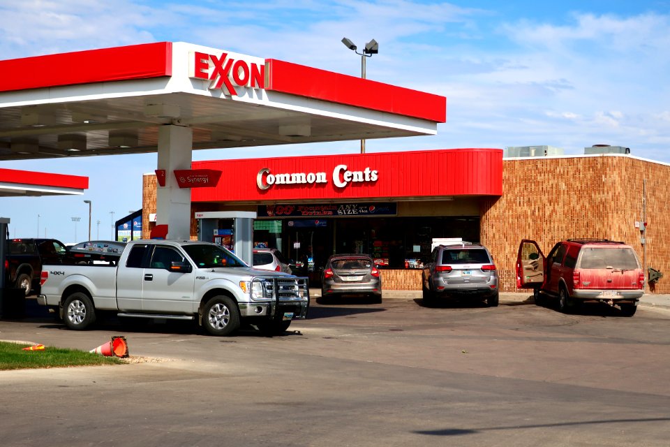 Common Cents convenience store and Exxon gas station in Gillette, Wyoming