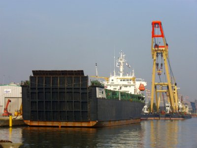 Condock V and Enak