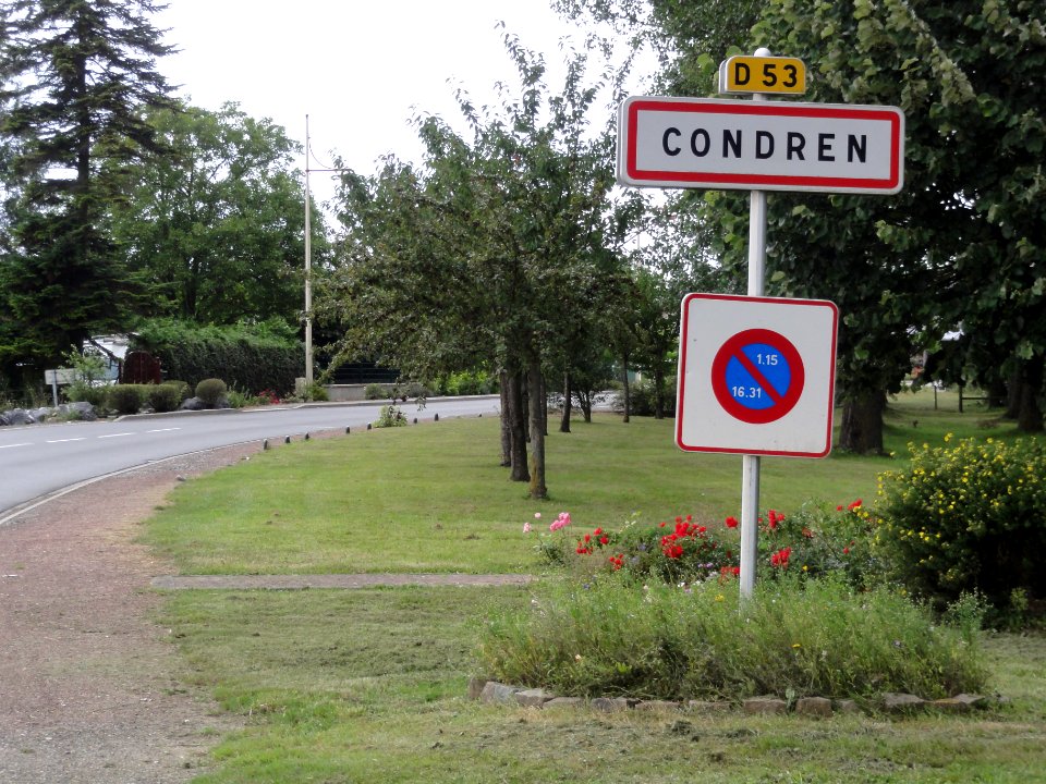 Condren (Aisne) city limit sign D53