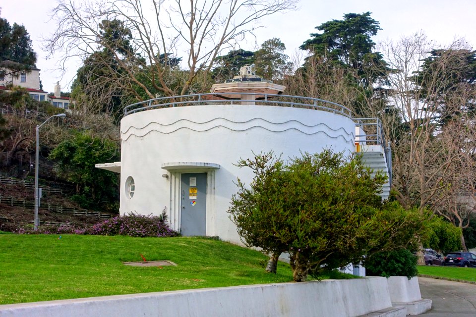 Concessions stand - Aquatic Park Historic District - San Francisco, CA - DSC02344
