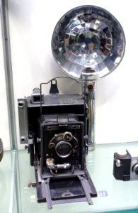 Compur Press Camera, c. 1940 - Museum of Science and Industry (Chicago) - DSC06420