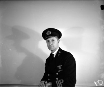 Commodore J.W.T. Backer, Bestanddeelnr 935-0958