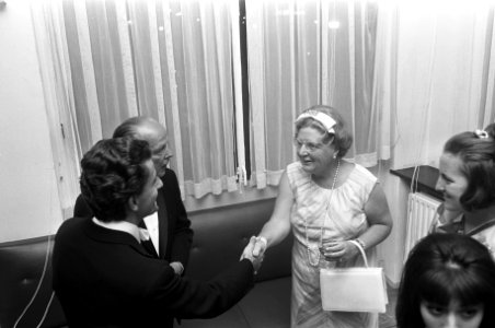 Concerten, festivals, koninginnen, prinsessen, Juliana, koningin, Margriet, prin, Bestanddeelnr 922-6060