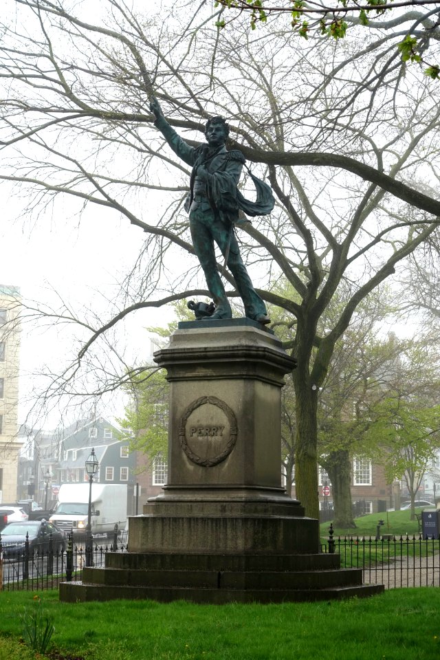 Commodore Oliver Hazard Perry by William Green Turner, 1885 - Eisenhower Park - Newport, Rhode Island - DSC03984