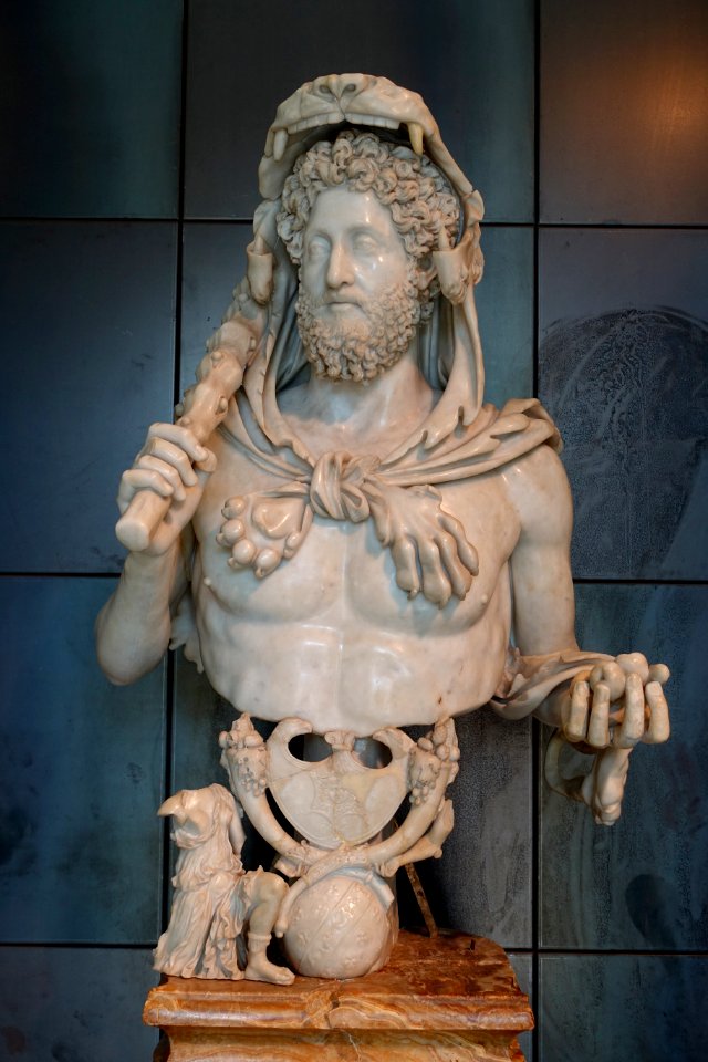 Commodus as Hercules, MC inv. 1119, Roman, marble with alabaster plinth - Musei Capitolini - Rome, Italy - DSC05887