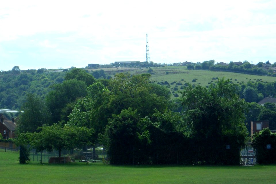 Communications Mast at 50.837434, -0.103792, Race Hill, Brighton (August 2013)