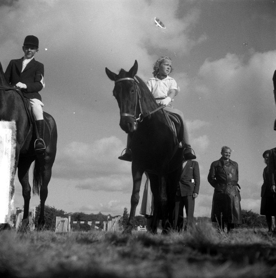Concours Hippique , Koninklijke familie, Bestanddeelnr 903-5423